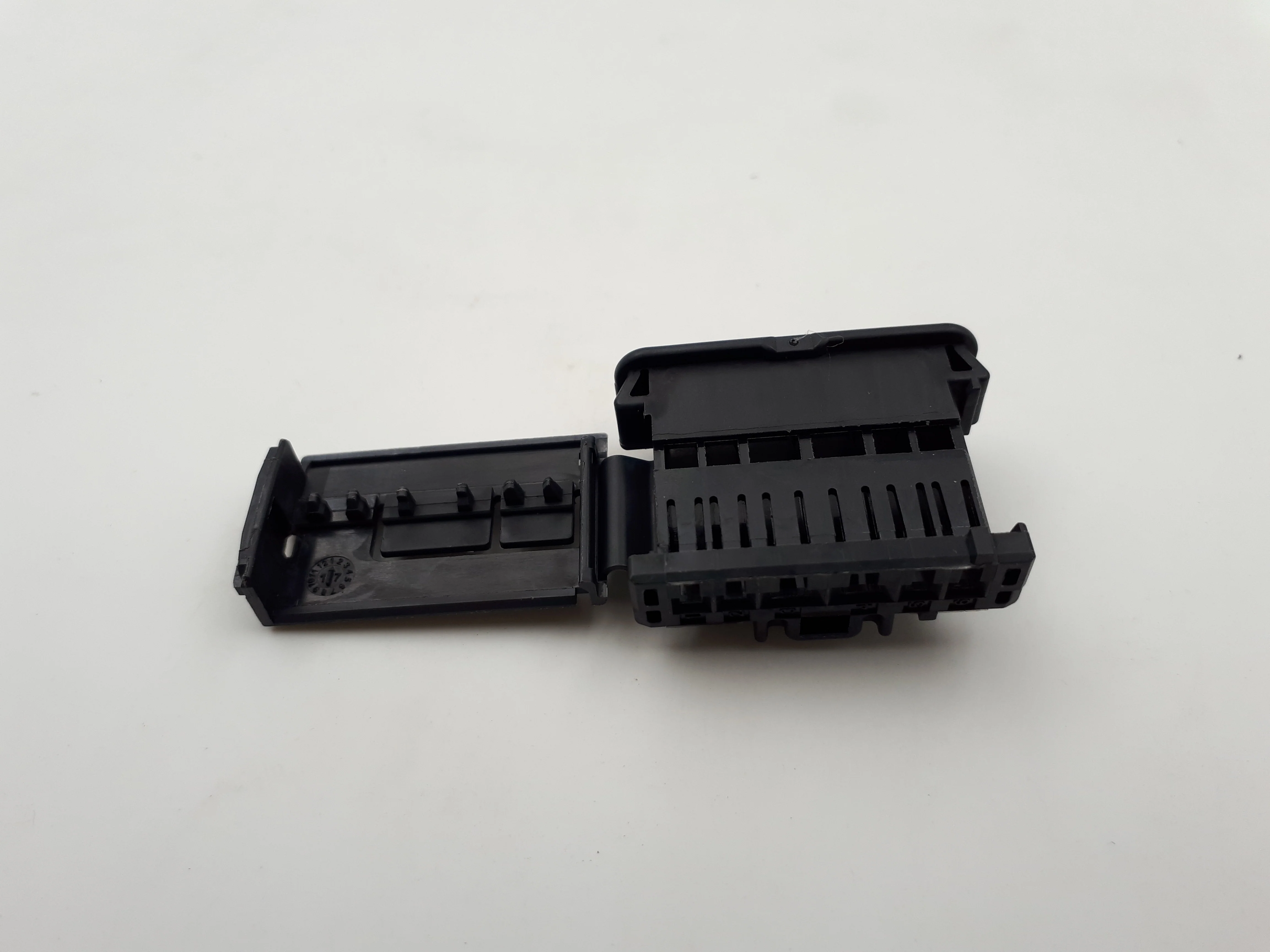 Miniatura 8