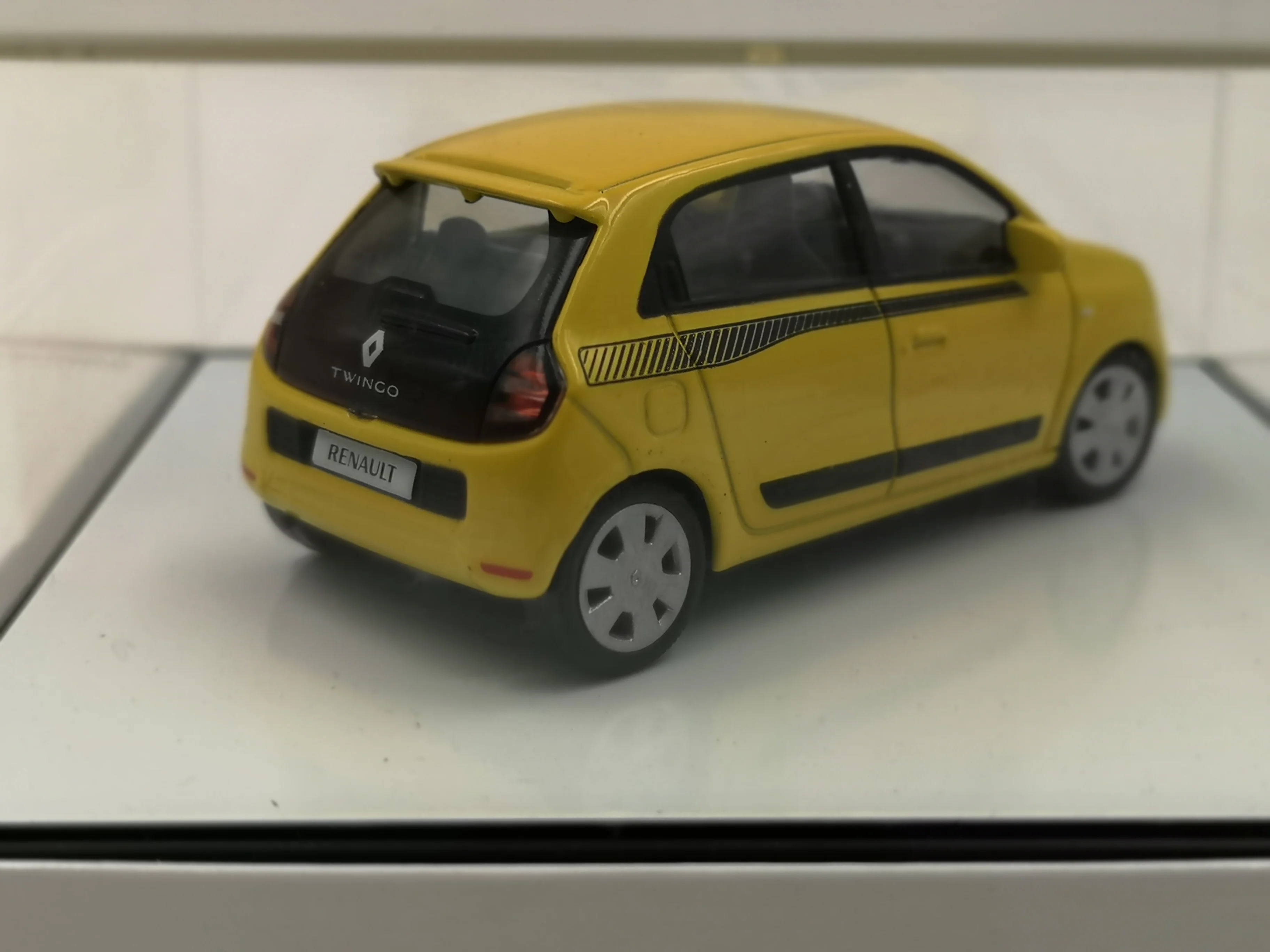 Miniatura 5